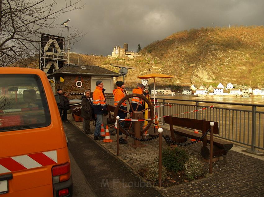 Schiff gesunken St Goarhausen Loreley P274.jpg